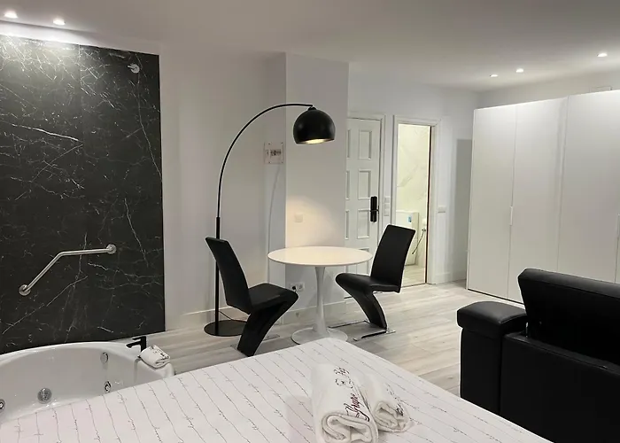 H Pelayo Auto Check-in Noja