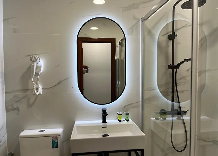 H Pelayo Auto Check-in