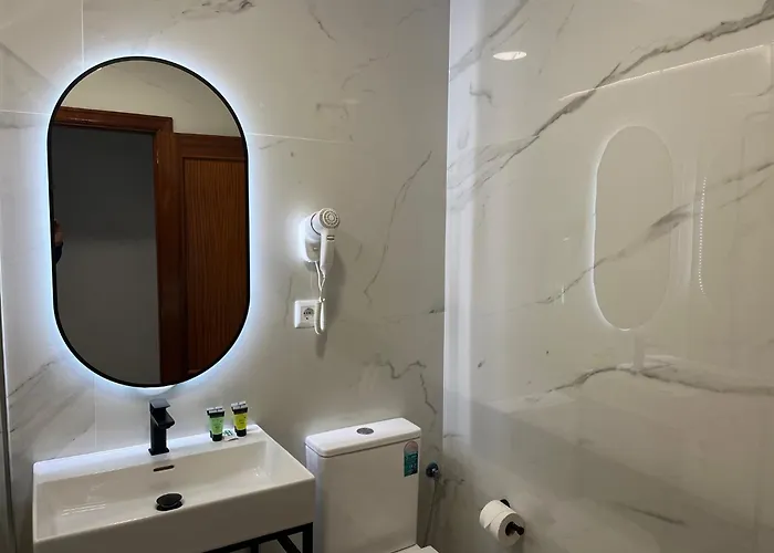 H Pelayo Auto Check-in